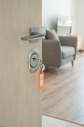 Suri Apartments